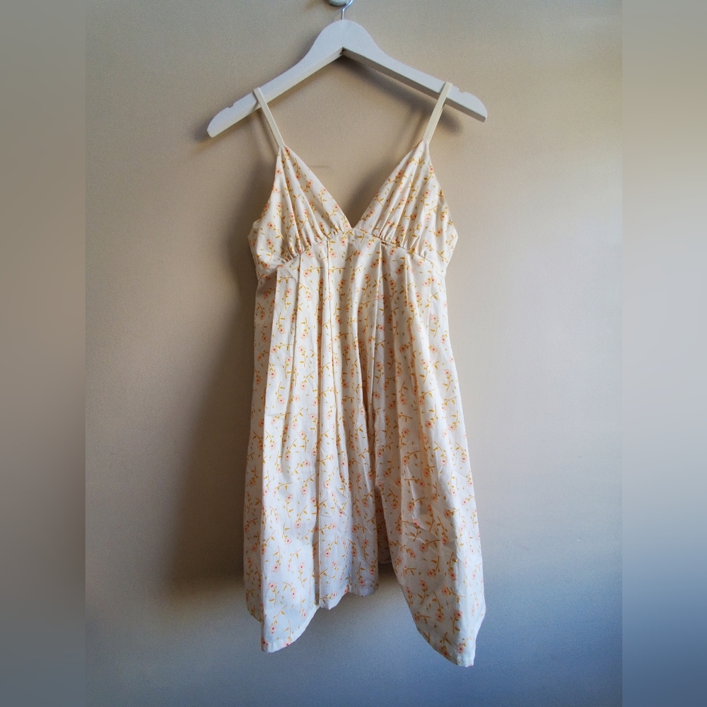 jordan de ruiter - Made in Canada romantic sleeveless Dress